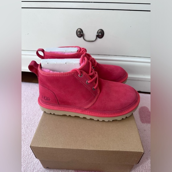 UGG Neumel - Picture 9 of 13